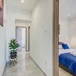Felicita With Heated Pool Villa *