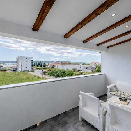 Vila Felicita With Heated Pool